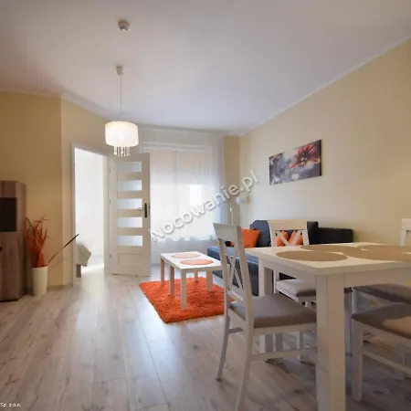 Orange Apartment Kolobrzeg